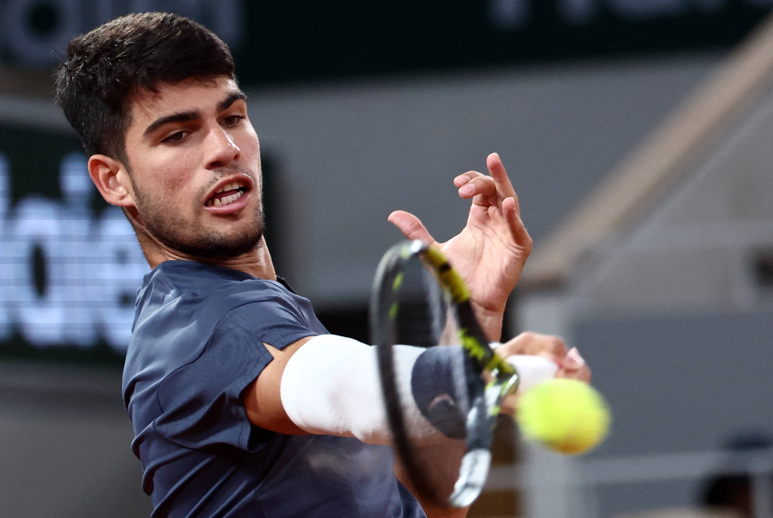 打下了坚实 打下了坚实