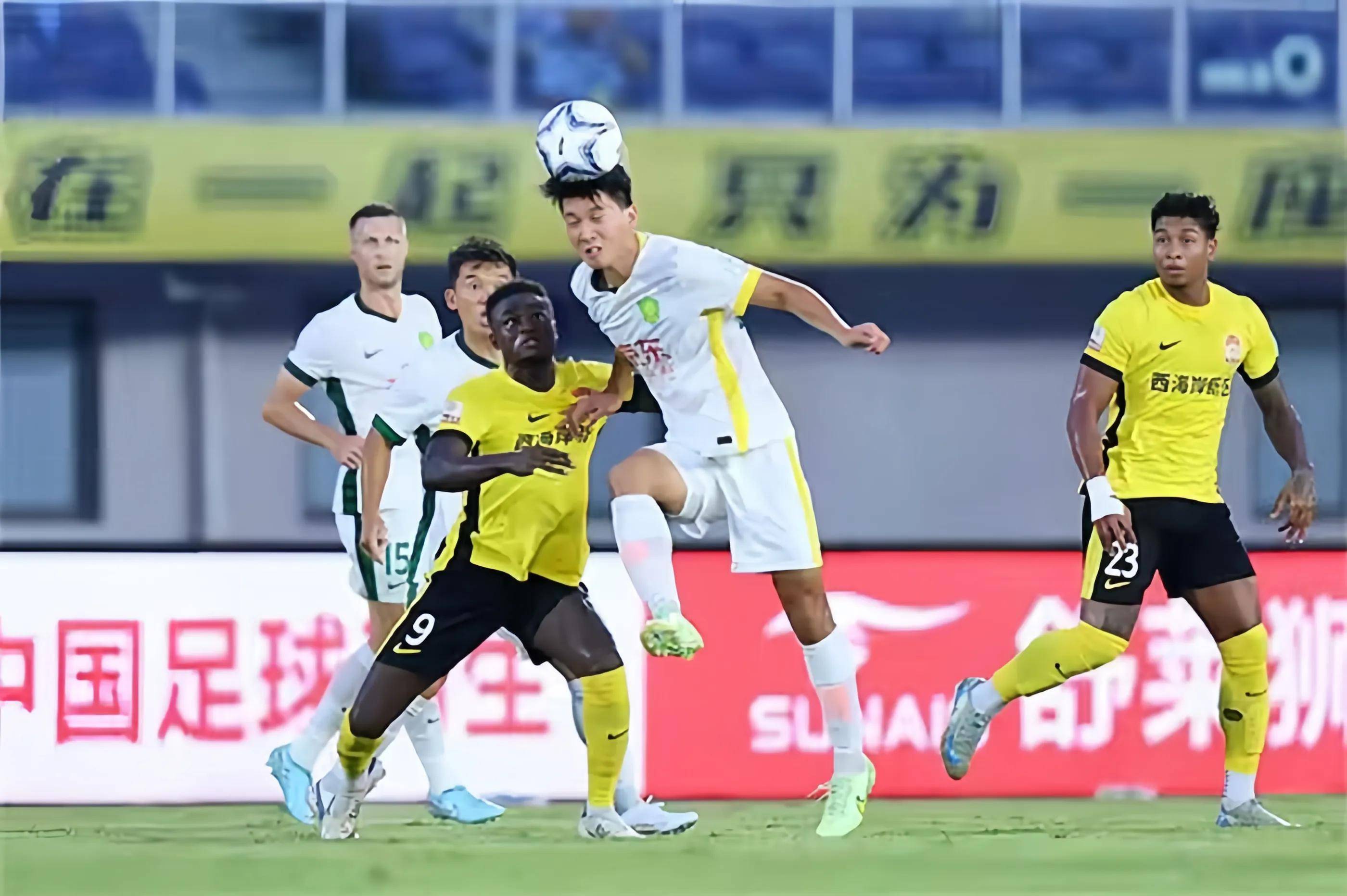 这为她赢得 这为她赢得