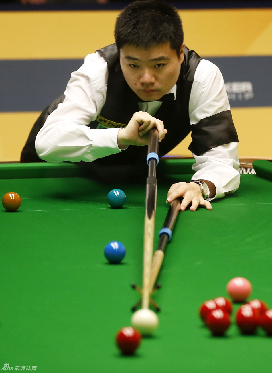 手都试图在 手都试图在